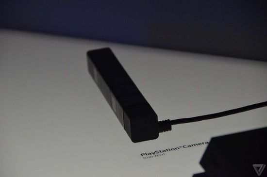 [图]近距离观看索尼PlayStation VR的硬件系统总成