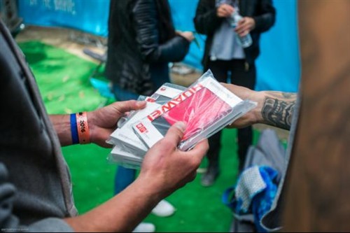 FISE巡回赛 荣耀配件大受欢迎 