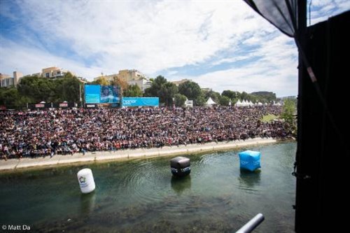 FISE巡回赛 荣耀配件大受欢迎 