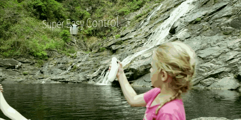 继 hover camera 之后,外形独特的蛋形无人机 poweregg,成为今年又一