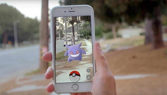 《Pokémon GO》急速衰退，如何打破“第四面墙”是个难题        