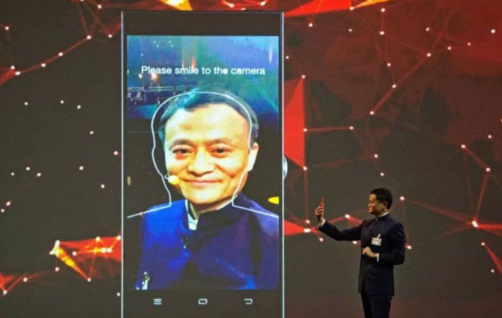 无现金时代来了，“刷脸支付”你敢用吗？        