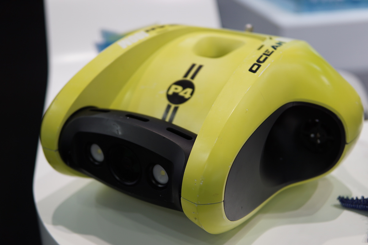 钛媒体小分队亲历 CES Asia 2017：VR降温、智能家居方兴未艾        
