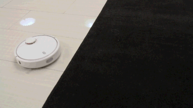 扫地机器人
