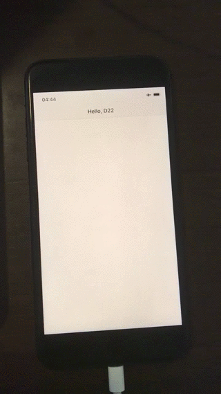 充電時，右上角圖標會發生變化