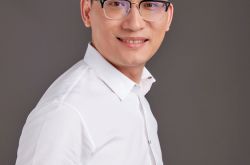 陈伟星谈打口水仗：早知道这么low就不吵了