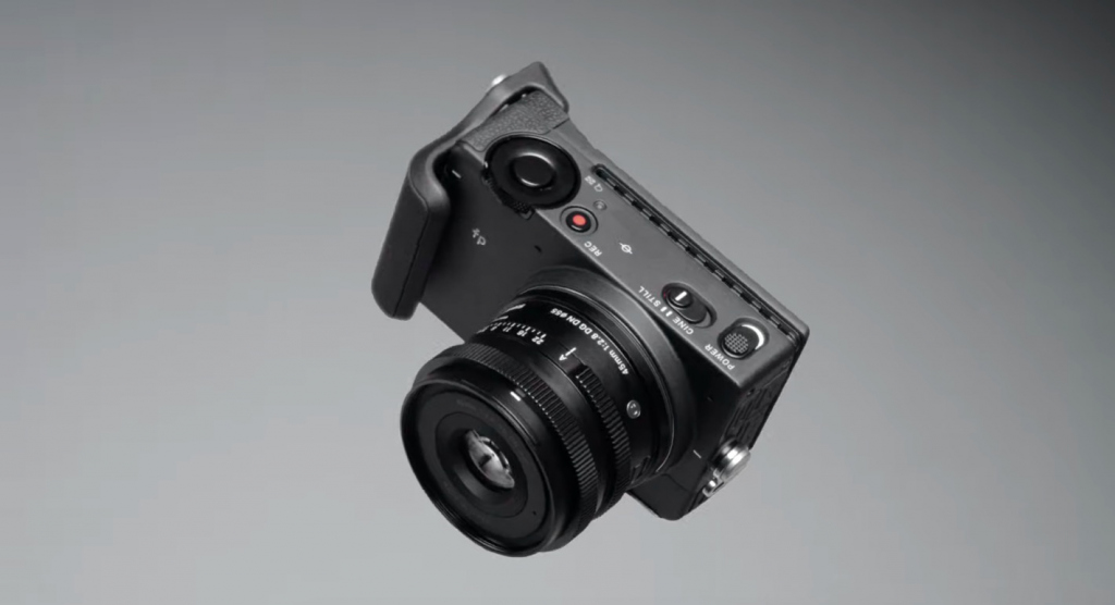 适马一口气发布四款新品,全球最小的全画幅无