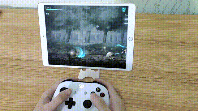 用xbox 手柄在 iphone,ipad 上玩游戏是什么体验?