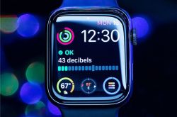 ��Ҹ������ǹٷ� Steam �ͻ����ϼ� Apple Watch