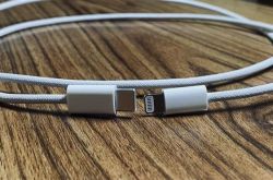 iPhone 12 �������ع⣺��������ӿڣ�û�� USB-C