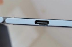 ΢�� Surface Duo USB-C �ӿ����Ͽ���ѣ�����֧��