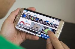 ���н�����֮�ã����� Galaxy S7/Edge ���ڽ���ϵͳ����