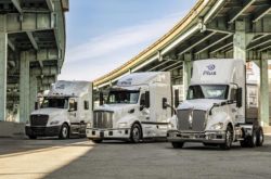 ����Ӧ�� QNX ��ȫ����ϵͳ ���ǼӿƼ�Я�ֺ�ݮ�ƽ��Զ���ʻ�ؿ����