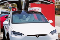 ��ƻ��Apple Car�����賧 �³�����2024������˹��һ�ϸ���