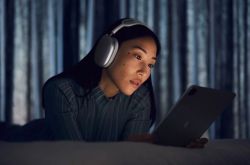 ƻ��ǰ����ʦ͸¶��AirPods Max����ǰ�Ϳ�ʼ�з�