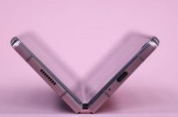 ��ý�����������°��꽫�Ƴ� 4 ����۵��ֻ�