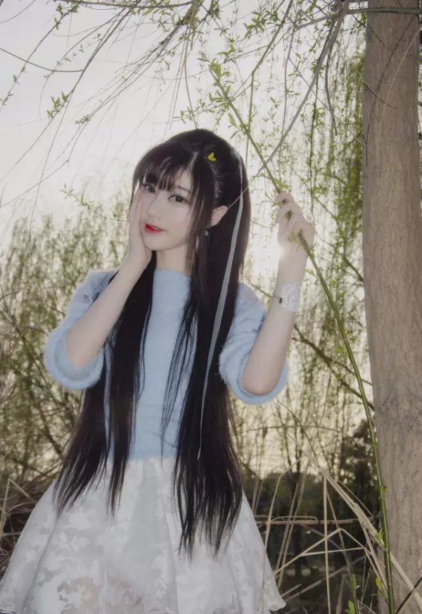 六间房现实版小龙女瞬间亮瞎你的眼