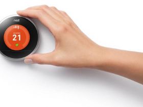 2014年：谷歌斥资32亿美元收购Nest
你可能听说过物联网，谷歌也是：它收购了这一领域最时髦的公司——智能恒温器制造商Nest。自那以后，该公司据称被一系列麻烦所困扰。被Nest收购的Dropcam创始人公开宣称，将他的安全摄像头公司出售给Nest是他的最大决策失误。