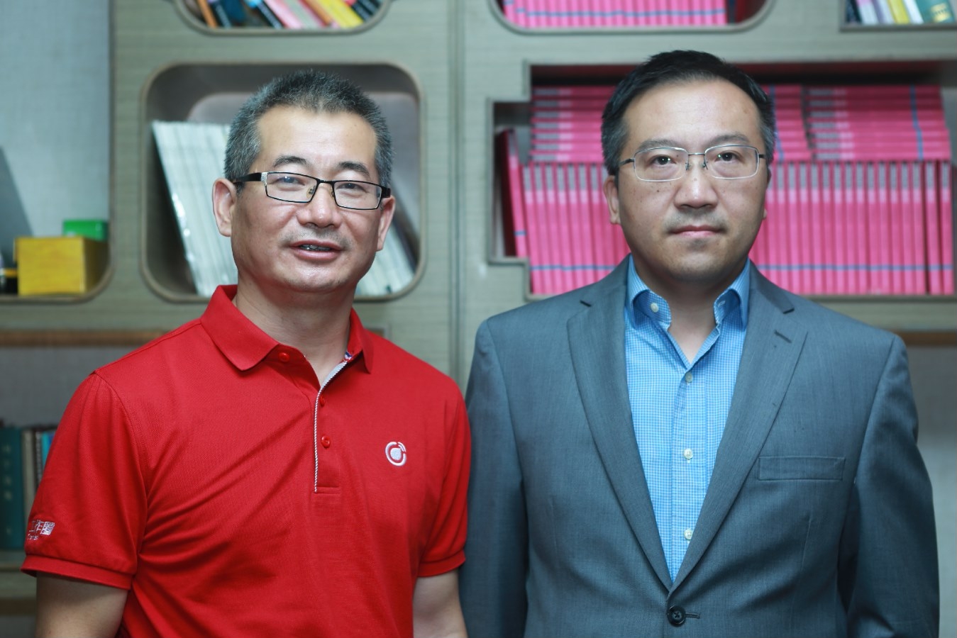 畅捷通总裁曾志勇与二六三企业通信总经理李玉杰目前,二六三企业邮箱