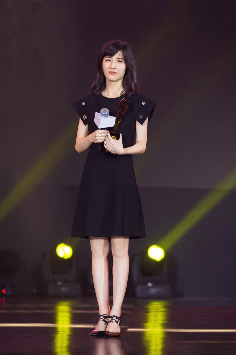 第一网红papi酱我不能一直躲在舒适地带