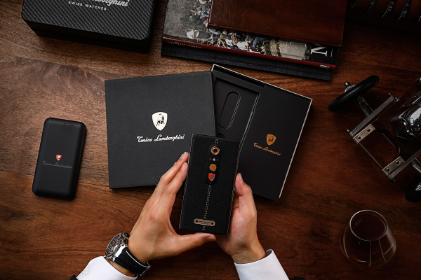 托尼洛兰博基尼alphaone手机将登陆中国市场