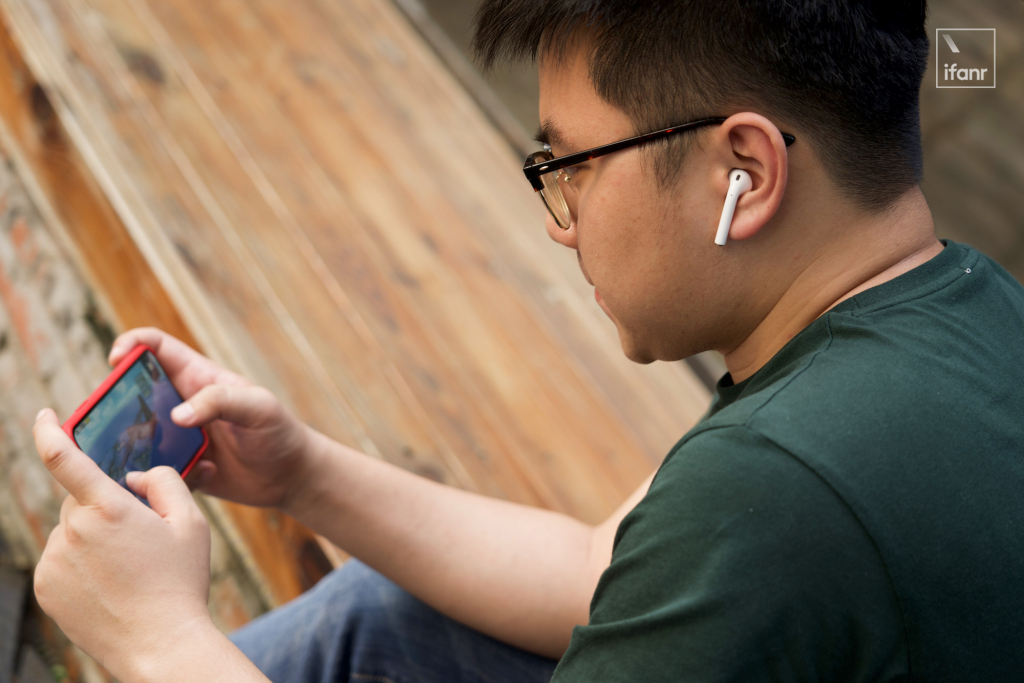 新airpods 评测:我戴了 24 小时,体验到这 6 大变化