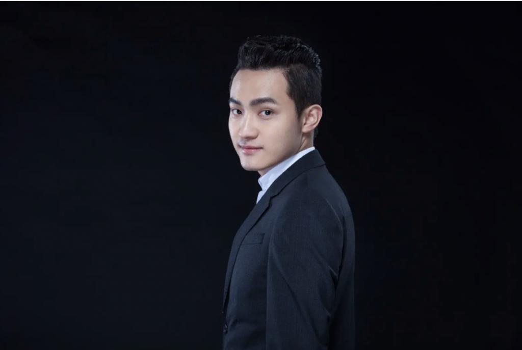 孙宇晨的真人版区块链之狼