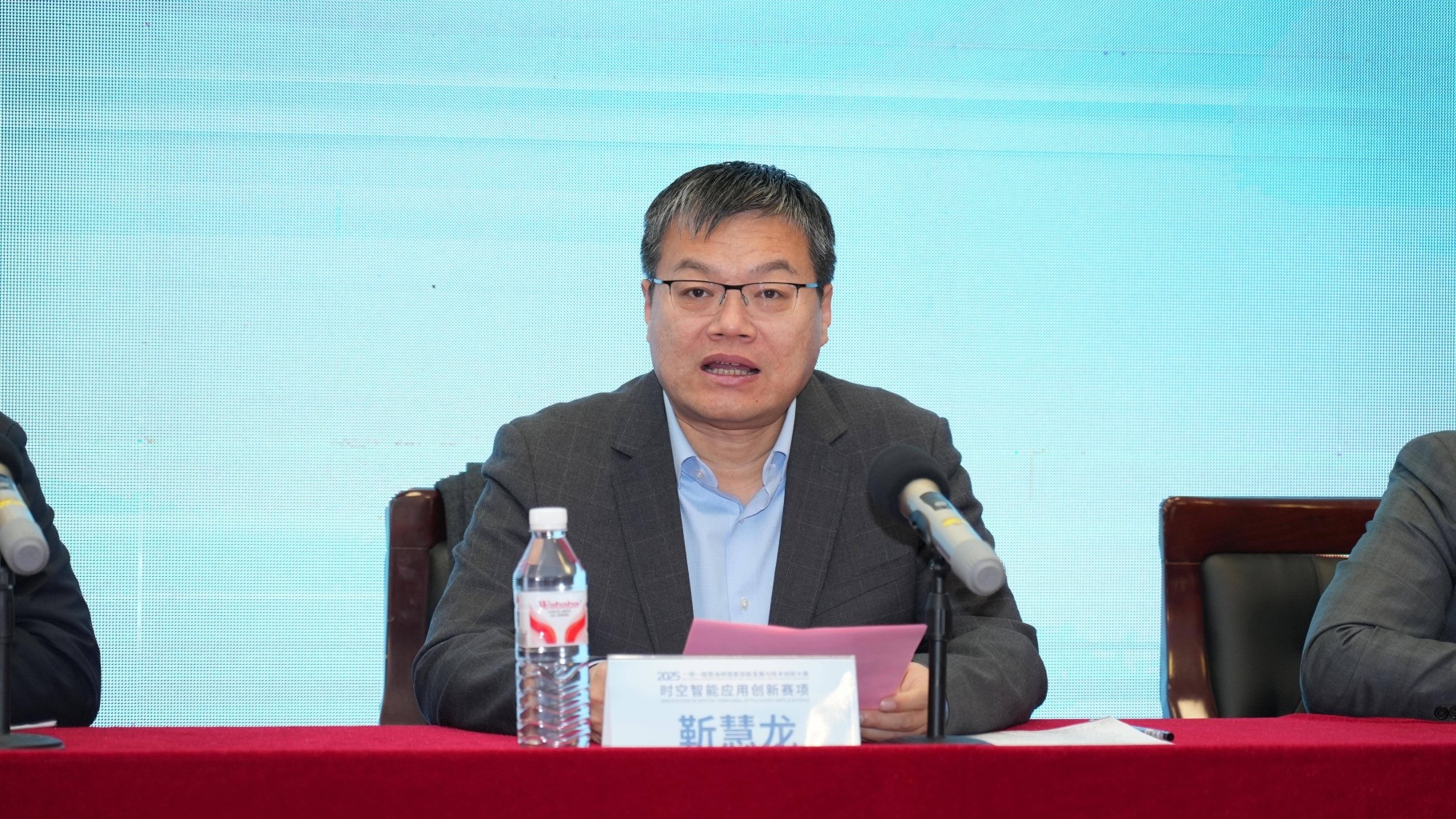 1765260686786300.jpg 1765260686786300.jpg