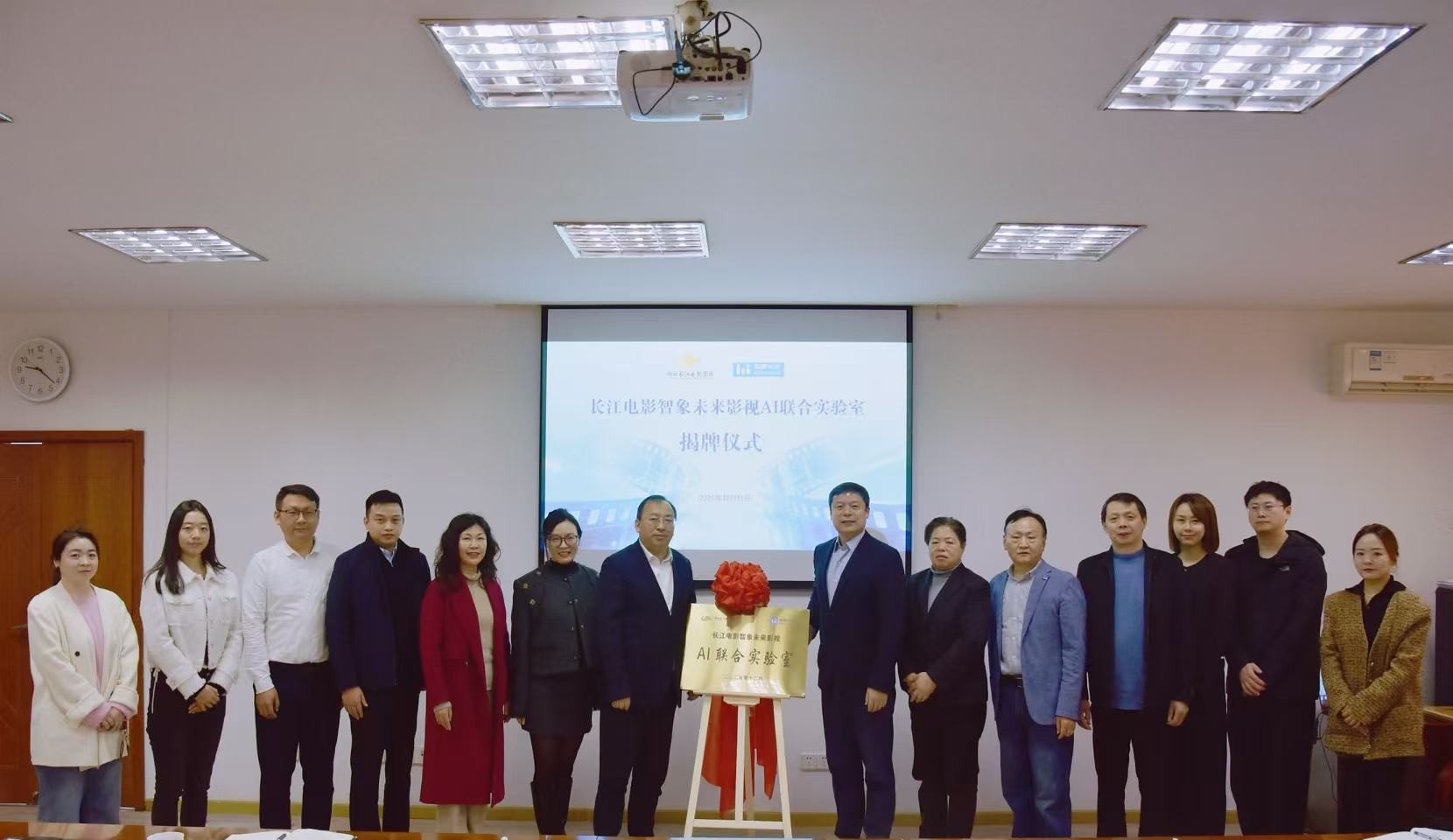 1765521683714296.jpg 1765521683714296.jpg