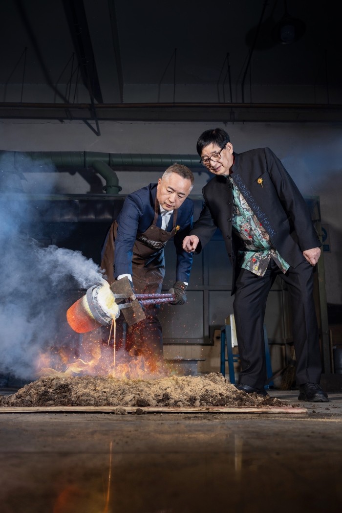 朱炳仁与朱军岷 (2)(1).jpg